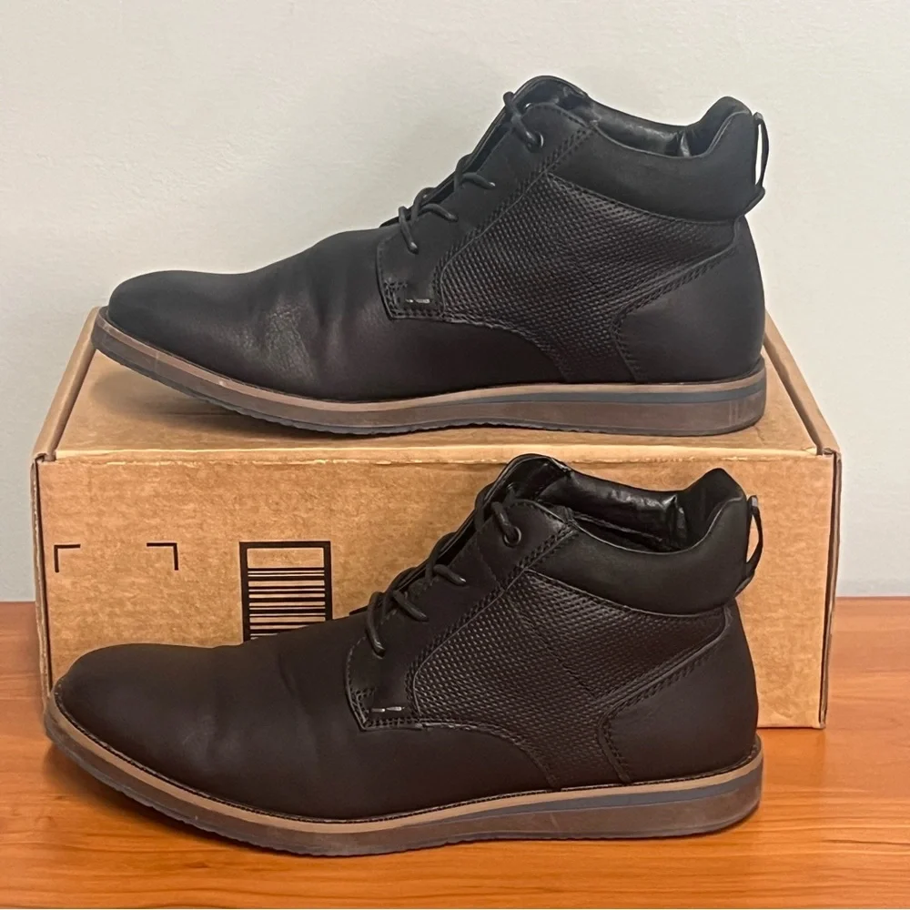 Men's Nunn Bush Chase Plain Toe Lace Up Chukka Boot Size 8